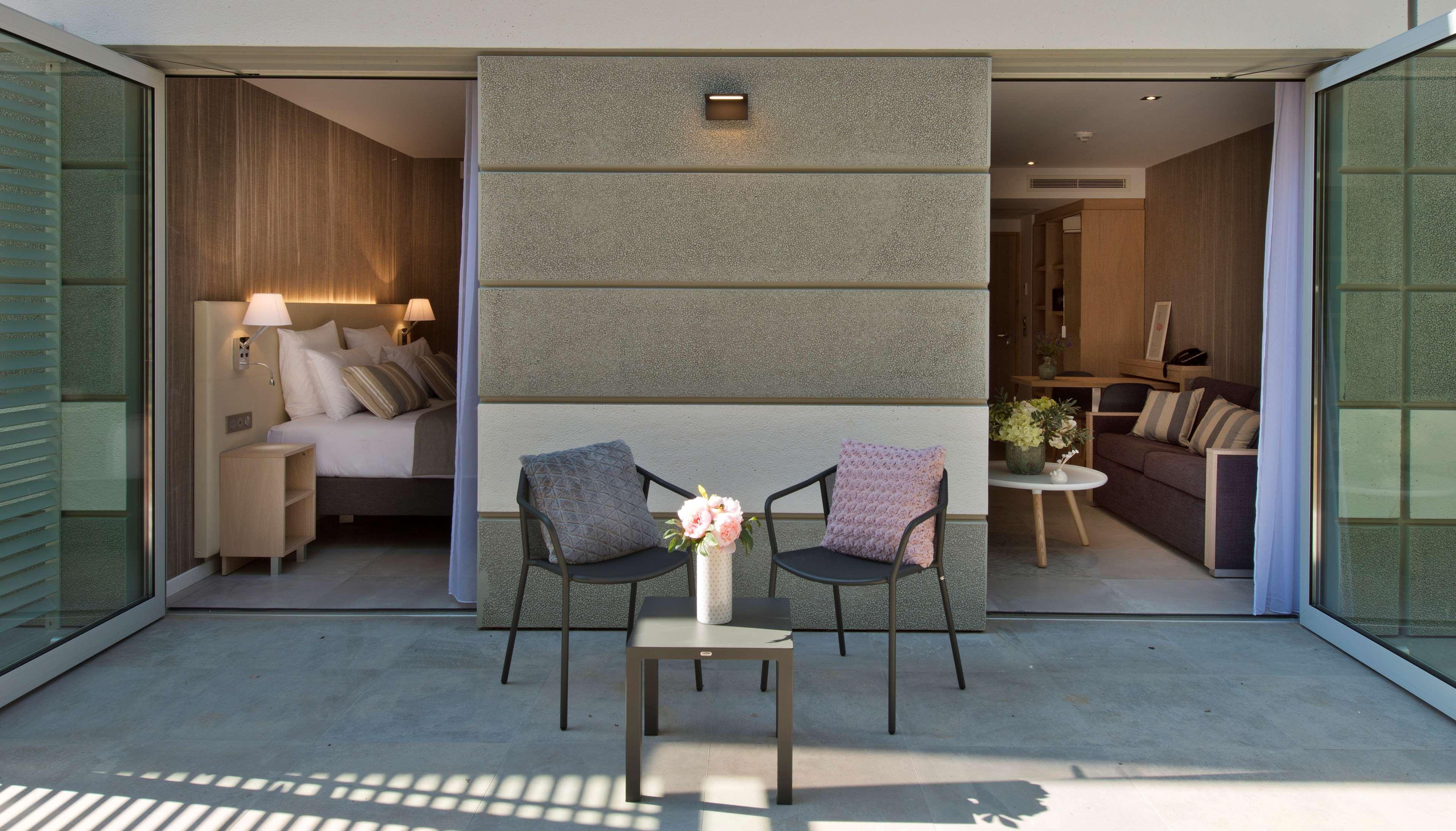 Golden Tulip Sophia Antipolis - Hotel & Spa Valbonne Zewnętrze zdjęcie