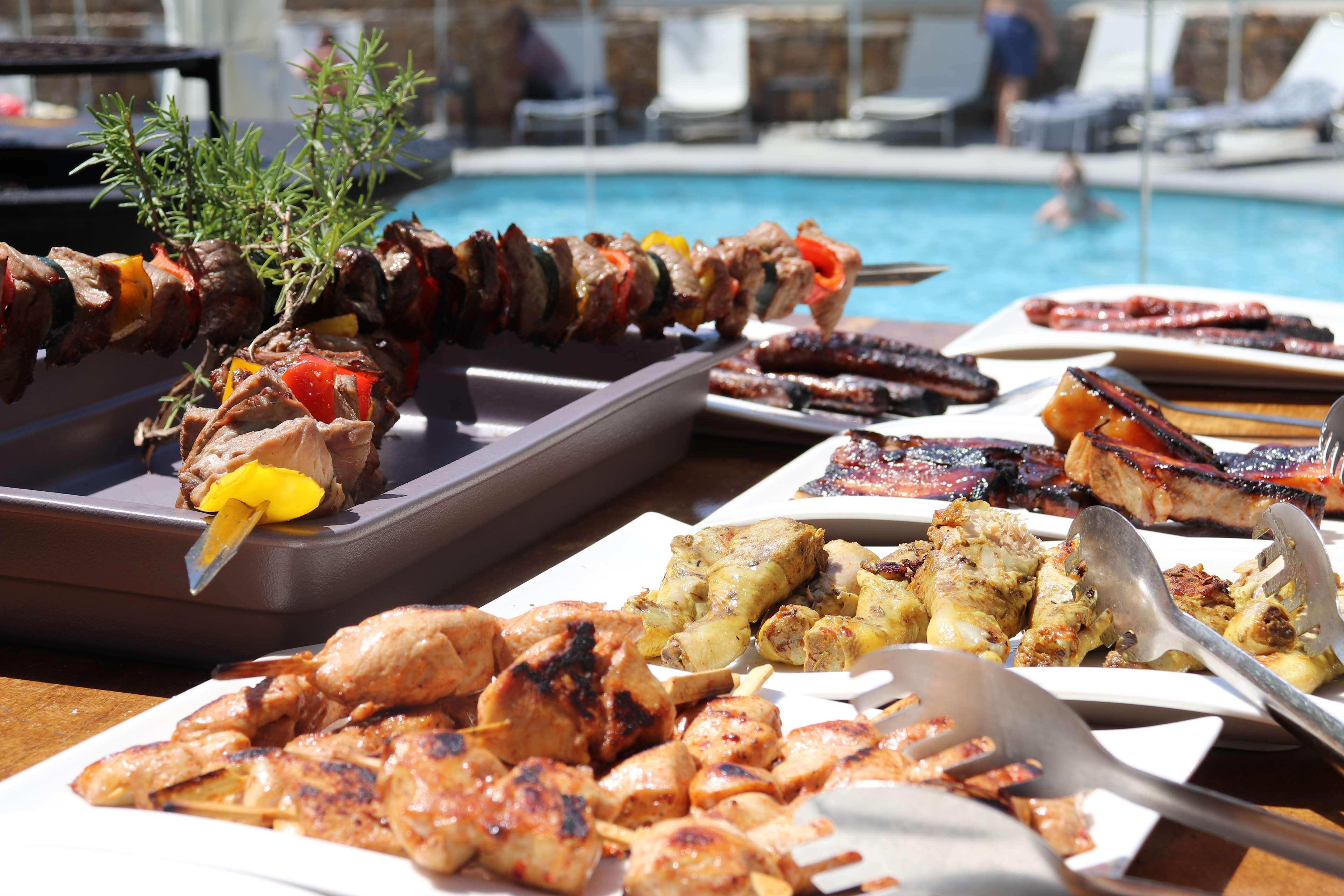Golden Tulip Sophia Antipolis - Hotel & Spa Valbonne Zewnętrze zdjęcie