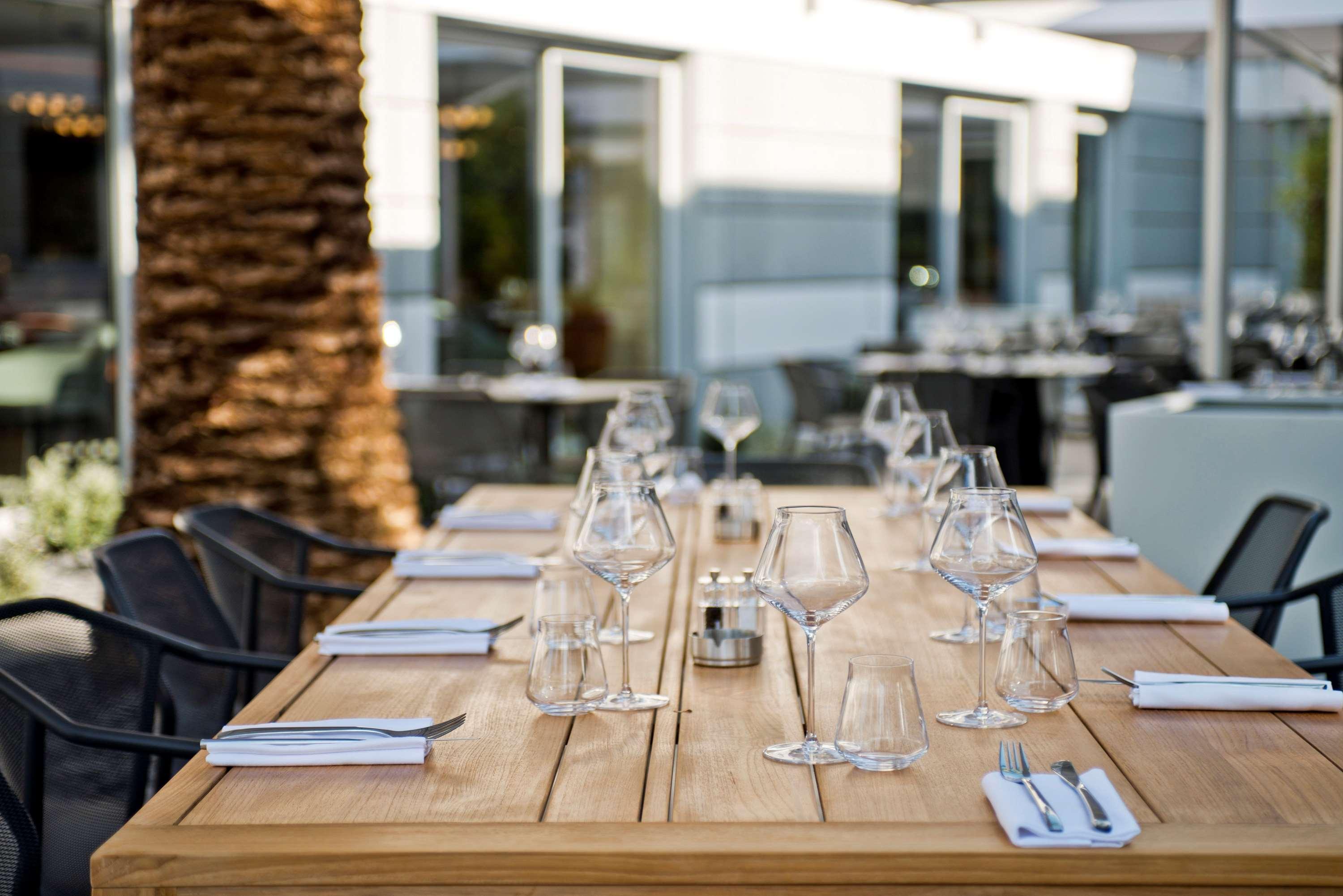 Golden Tulip Sophia Antipolis - Hotel & Spa Valbonne Zewnętrze zdjęcie